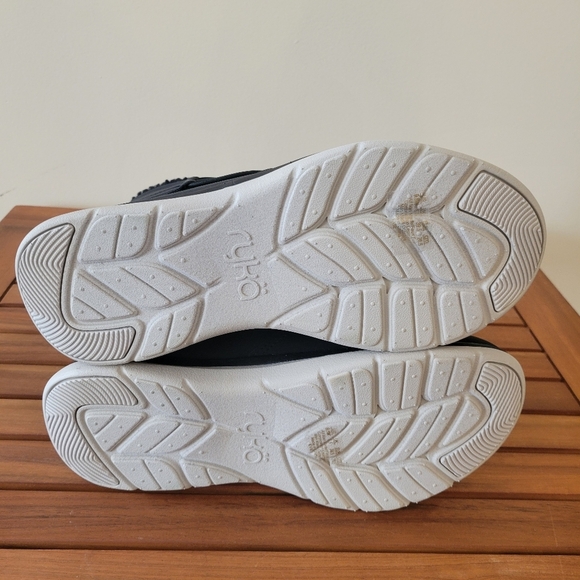 NIB Ryka Black Faux Suede & Shearling Evie Bungie Boots Size 9.5 Wide - Picture 6 of 6